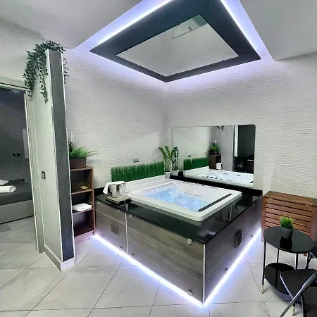 Lungomare 게스트하우스 4*